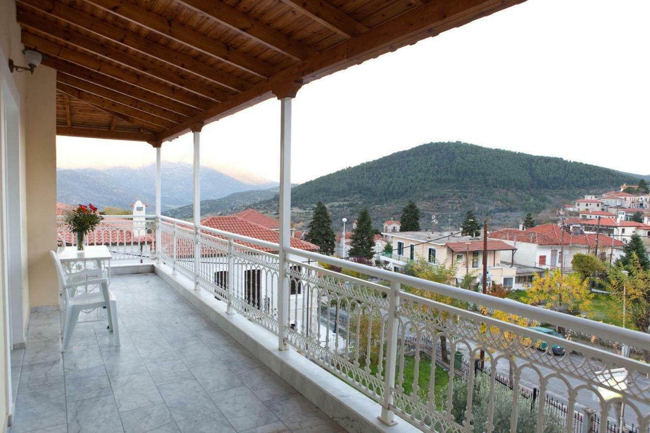 Villa Panorama Levídhion Buitenkant foto